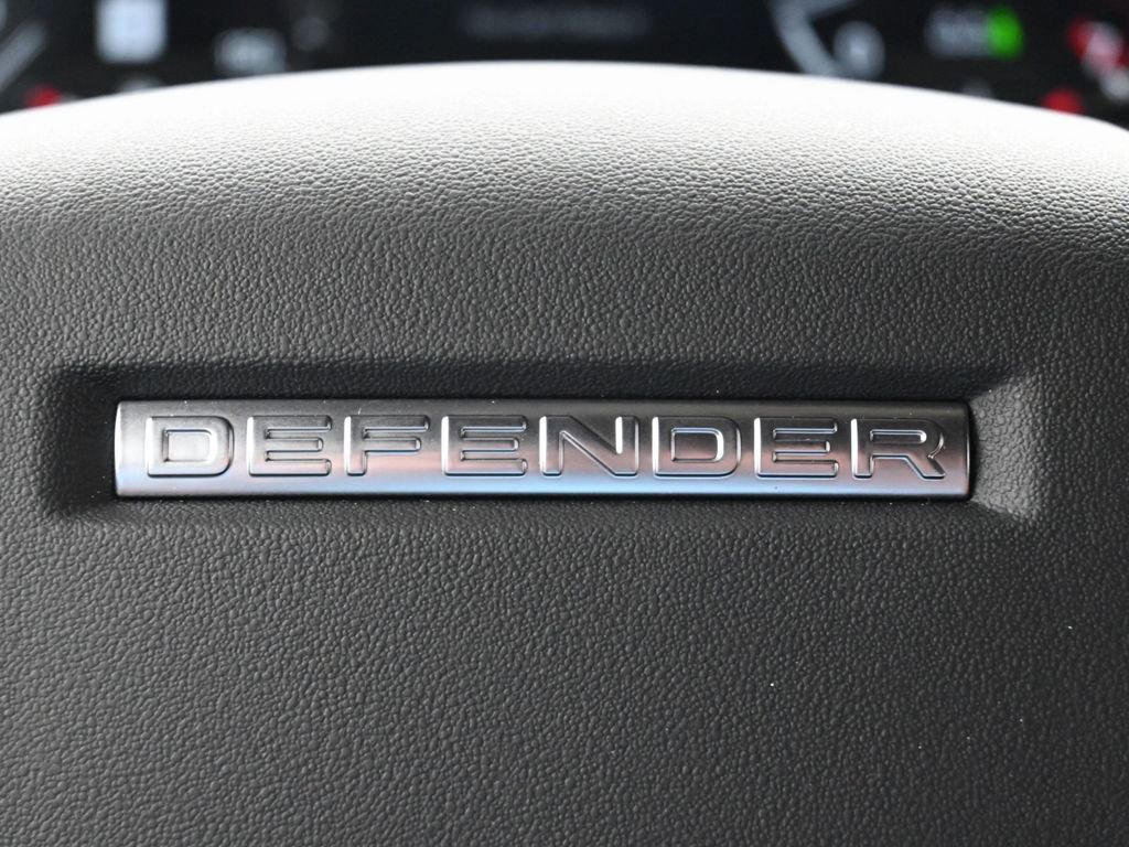 New 2026 Land Rover Defender 110 X-Dynamic SE AWD/4WD image 20