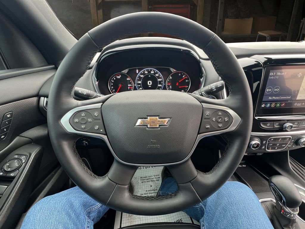 Certified 2023 Chevrolet Traverse Premier FWD image 19