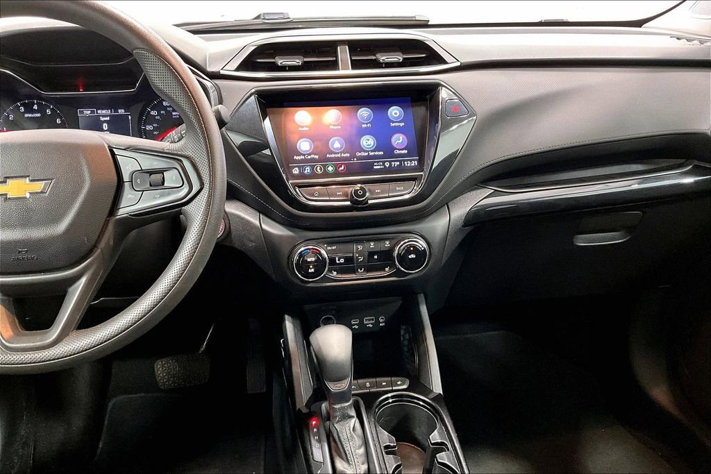 Used 2021 Chevrolet TrailBlazer LT w/ Convenience Package FWD image 8