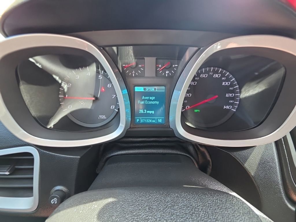 Used 2017 Chevrolet Equinox LT w/ Convenience Package FWD image 26