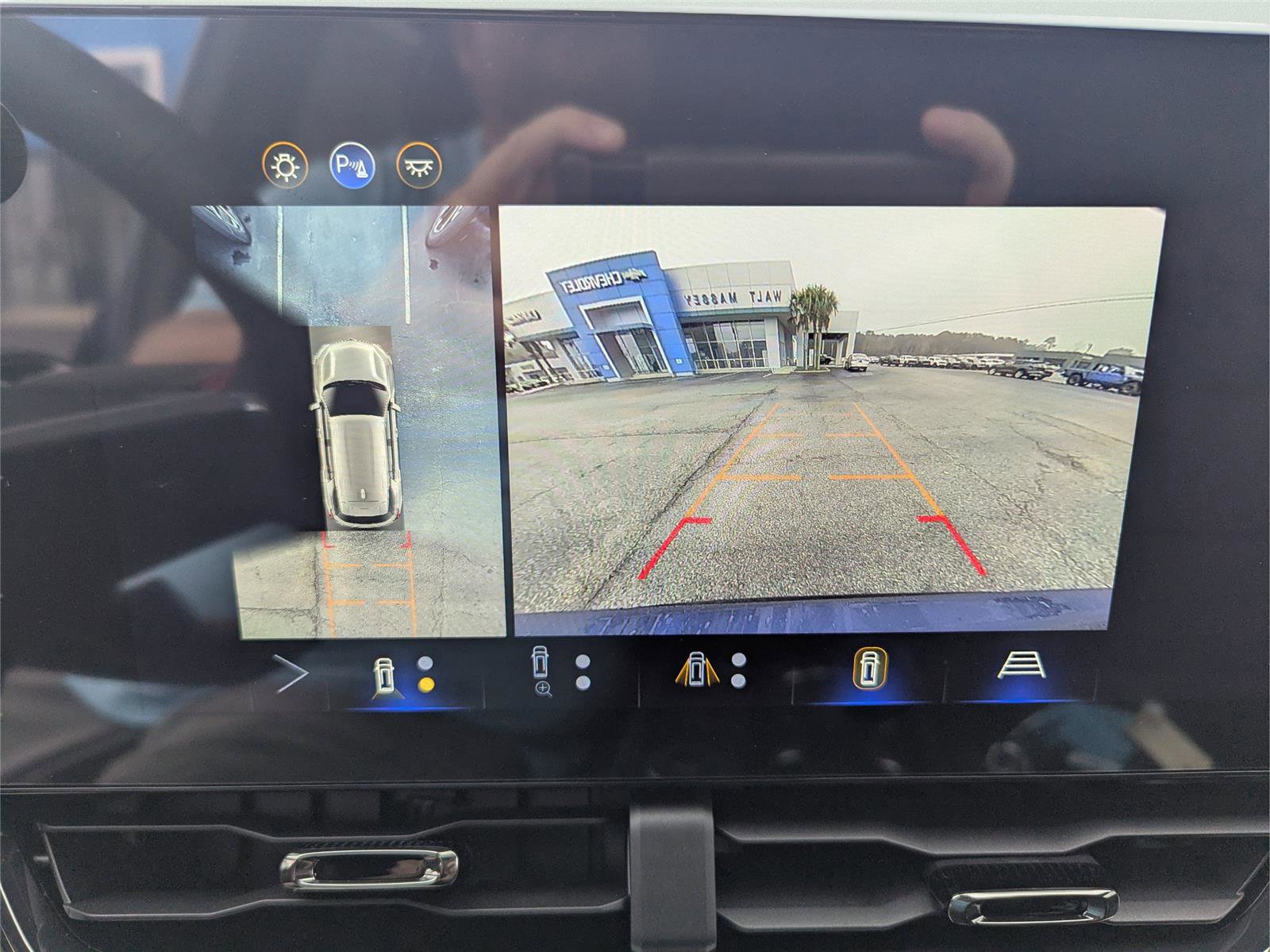 New 2026 Chevrolet Equinox RS w/ Safety and Technology Package image 26