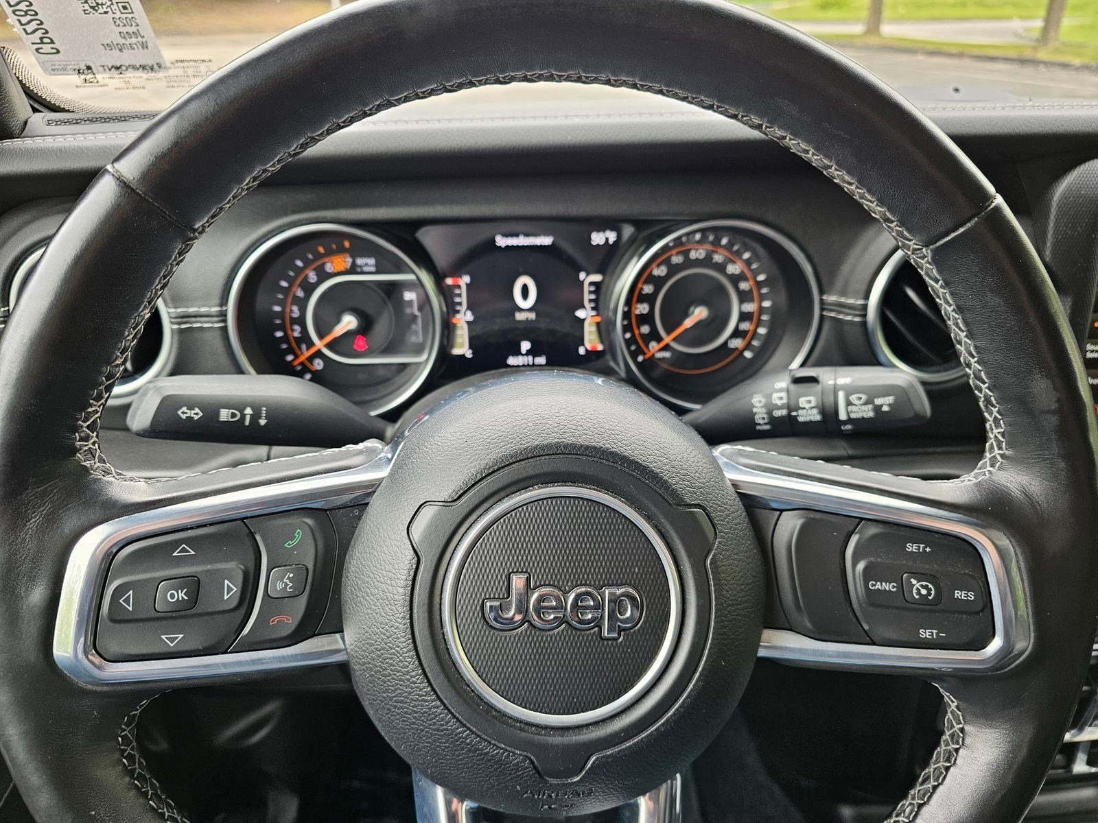 Used 2023 Jeep Wrangler Unlimited Sahara w/ Cold Weather Group AWD/4WD image 19