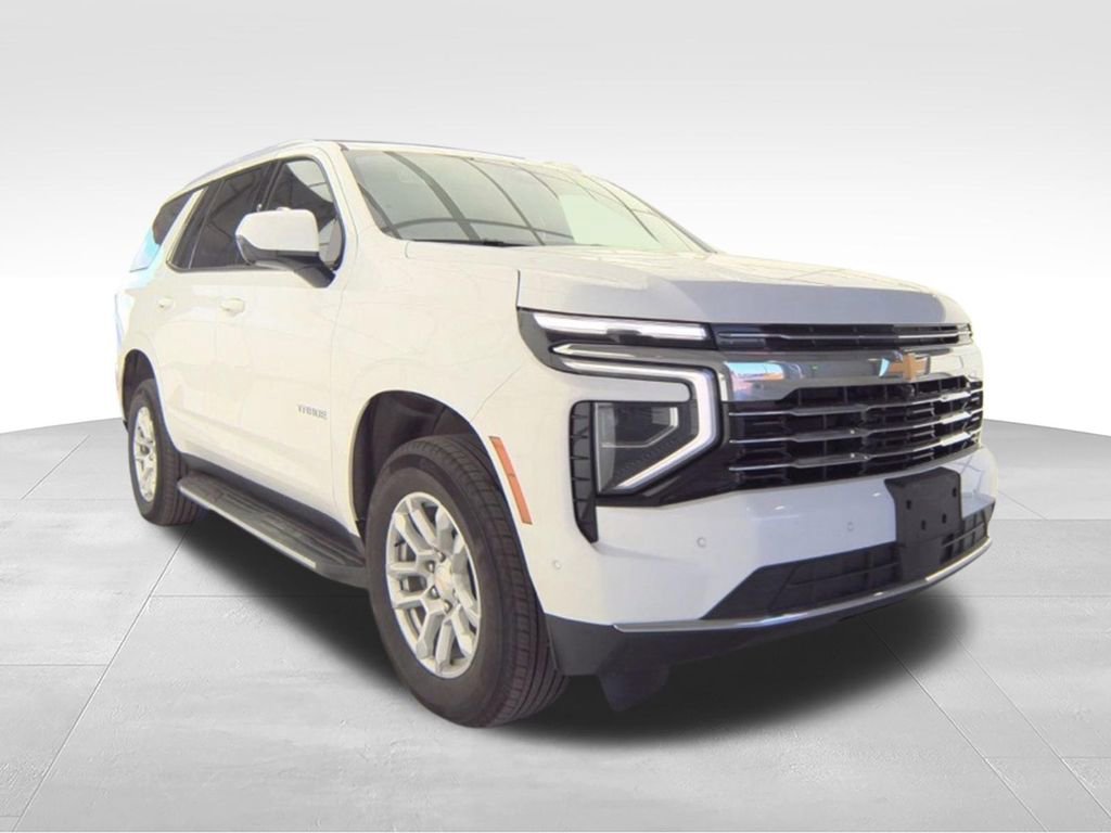 Used 2025 Chevrolet Tahoe LT AWD/4WD image 4