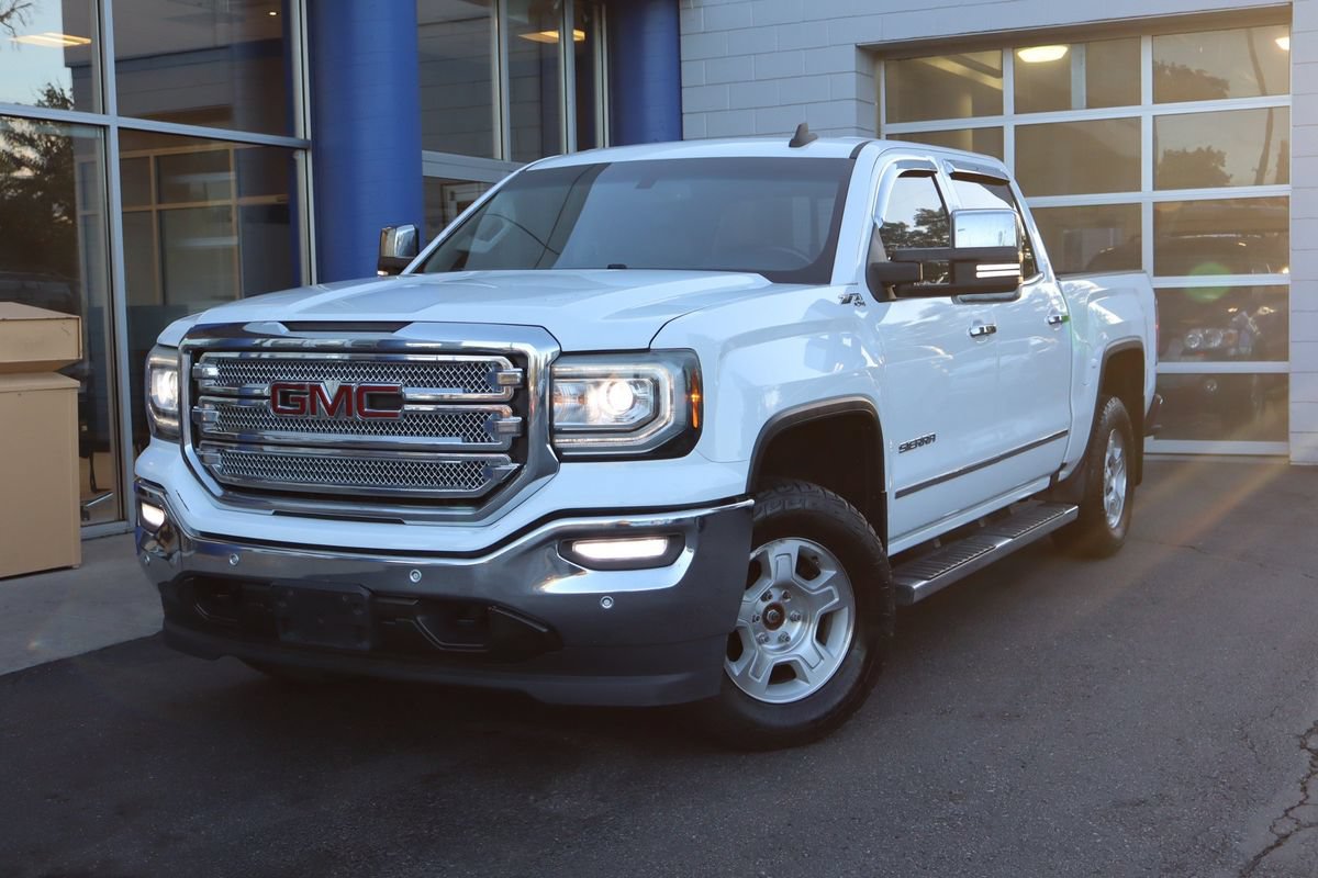 Used 2017 GMC Sierra 1500 SLT w/ SLT Premium Package