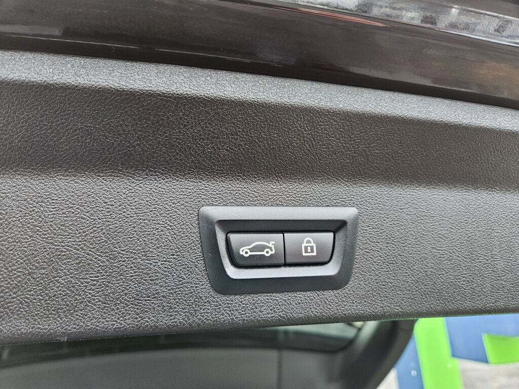 Used 2019 BMW X3 xDrive30i w/ Convenience Package image 11