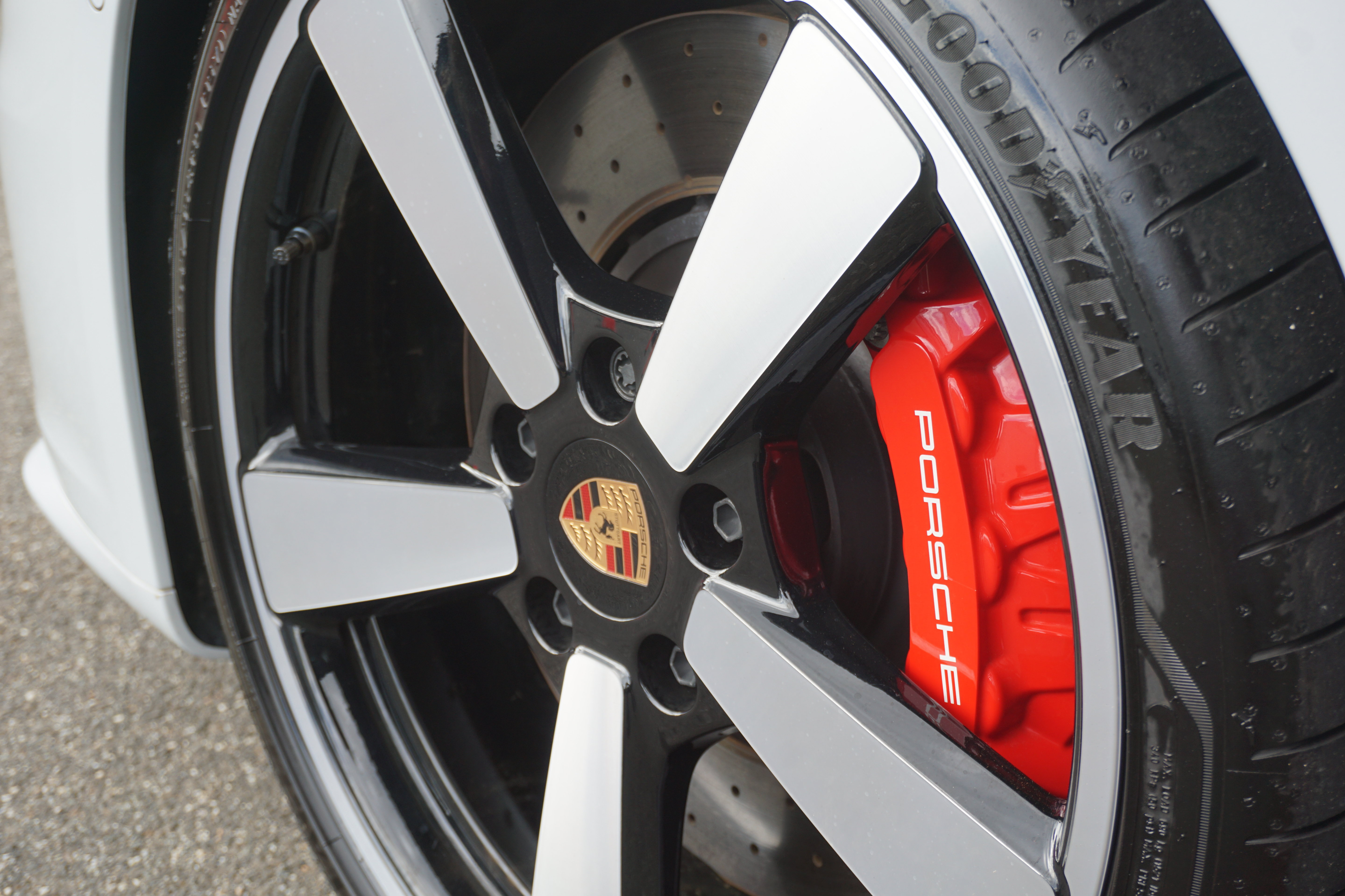 Certified 2025 Porsche 911 Carrera S RWD image 12