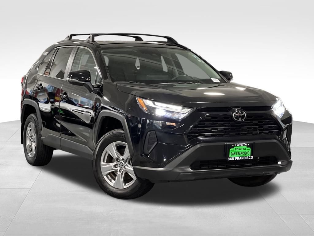 Used 2023 Toyota RAV4 XLE image 7