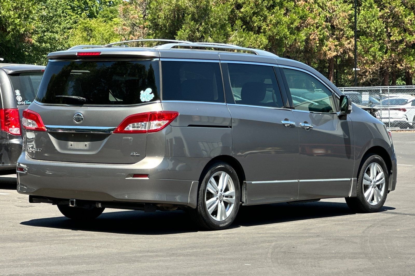 Used 2015 Nissan Quest SL w/ Value Cargo Package FWD image 4