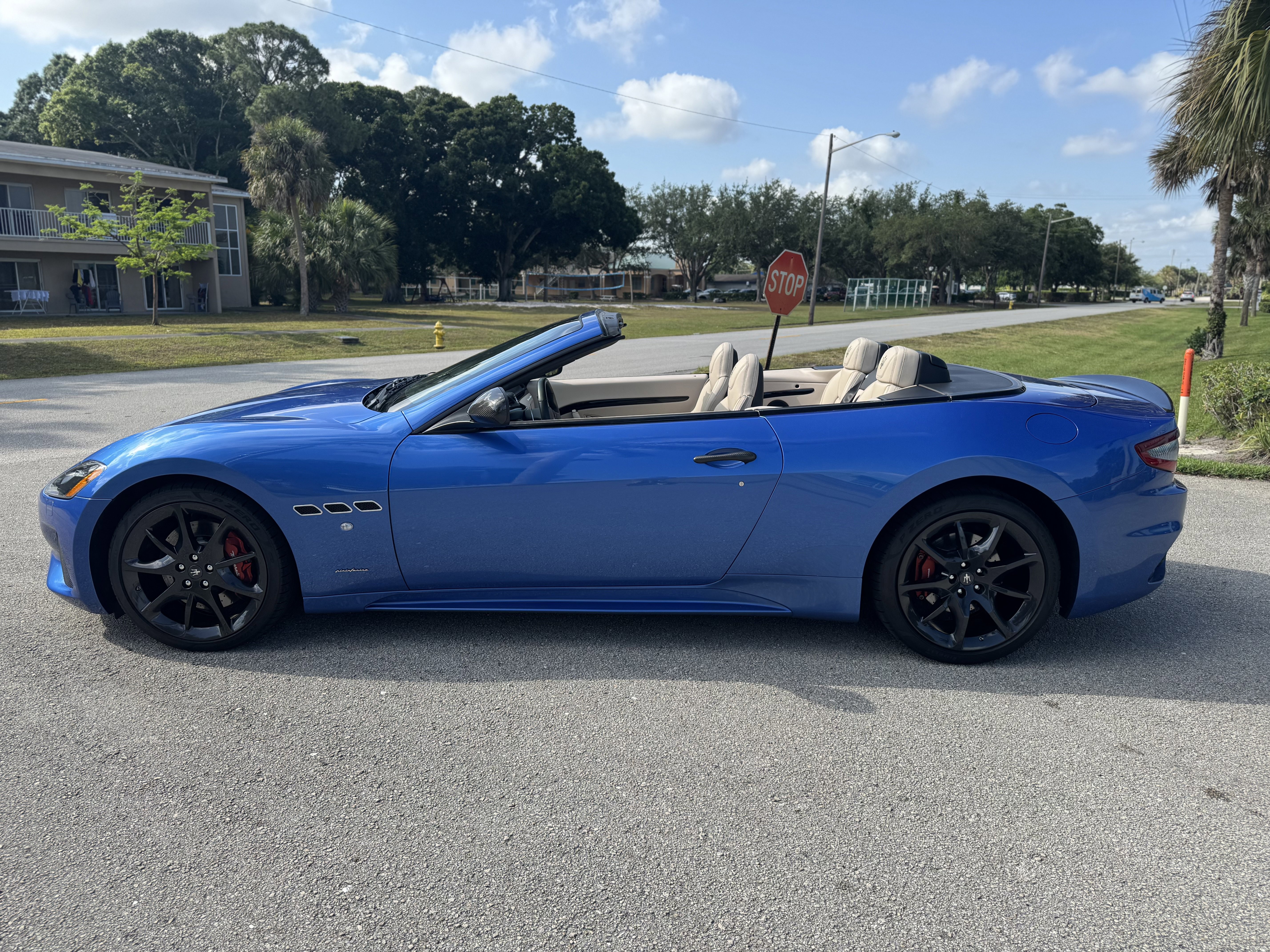 Used 2018 Maserati GranTurismo MC image 6