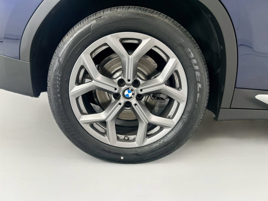 Certified 2024 BMW X3 sDrive30i w/ Premium Package RWD image 32
