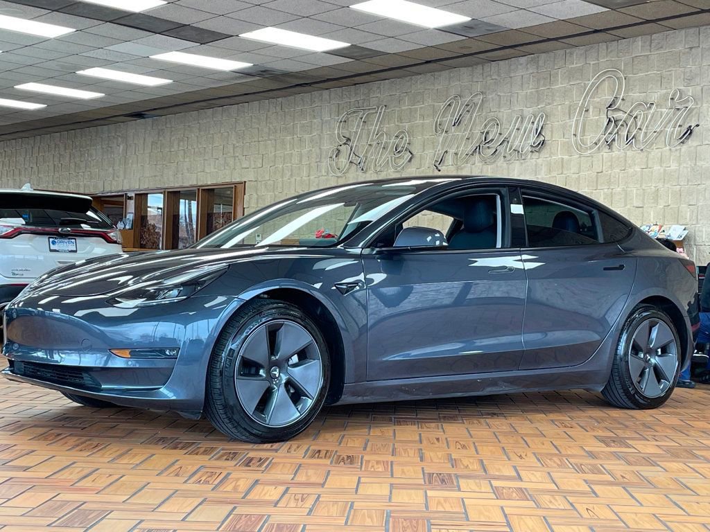 Used 2022 Tesla Model 3 Long Range image 4