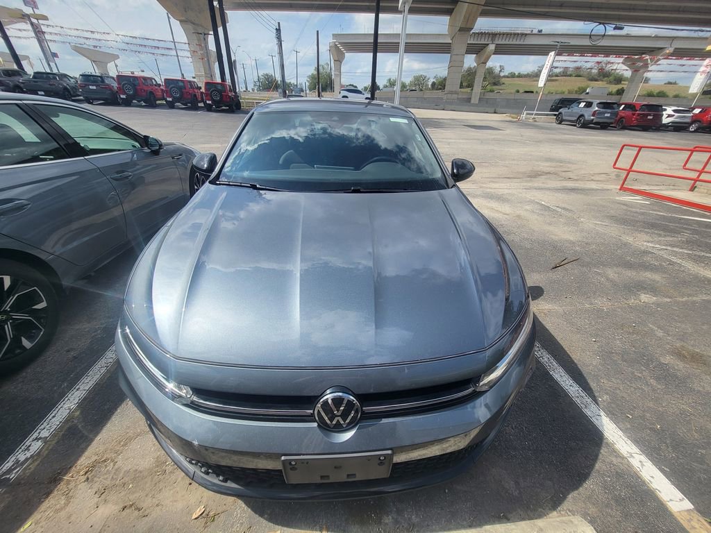 Used 2025 Volkswagen Jetta Sport video 2