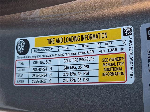 Used 2025 GMC Yukon Denali Ultimate AWD/4WD image 17