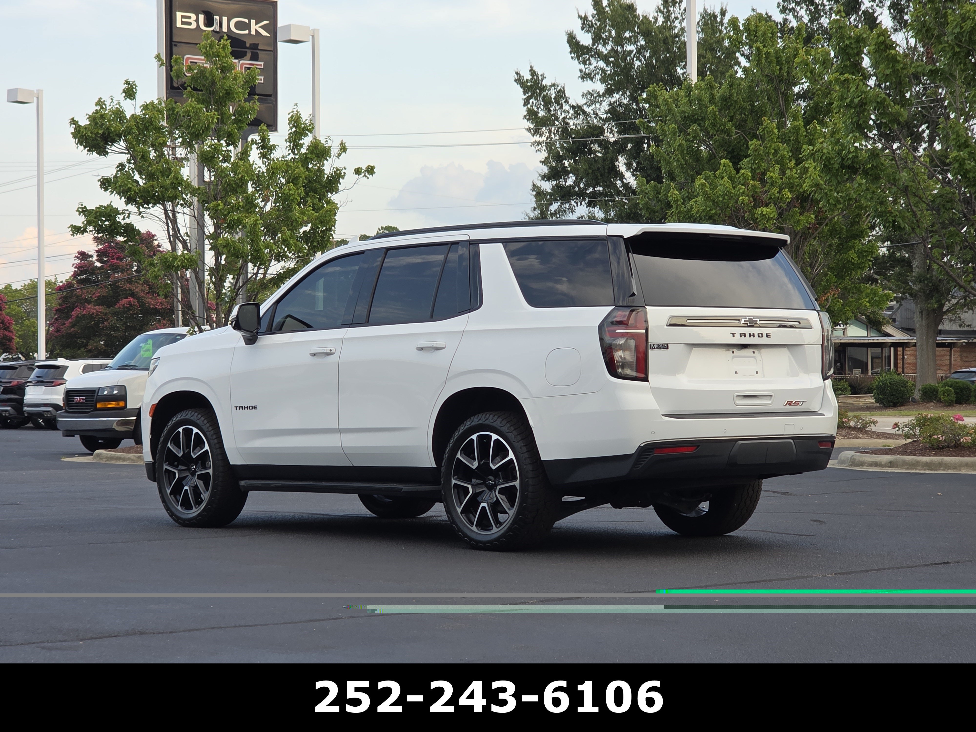 Used 2022 Chevrolet Tahoe RST w/ Luxury Package AWD/4WD image 5
