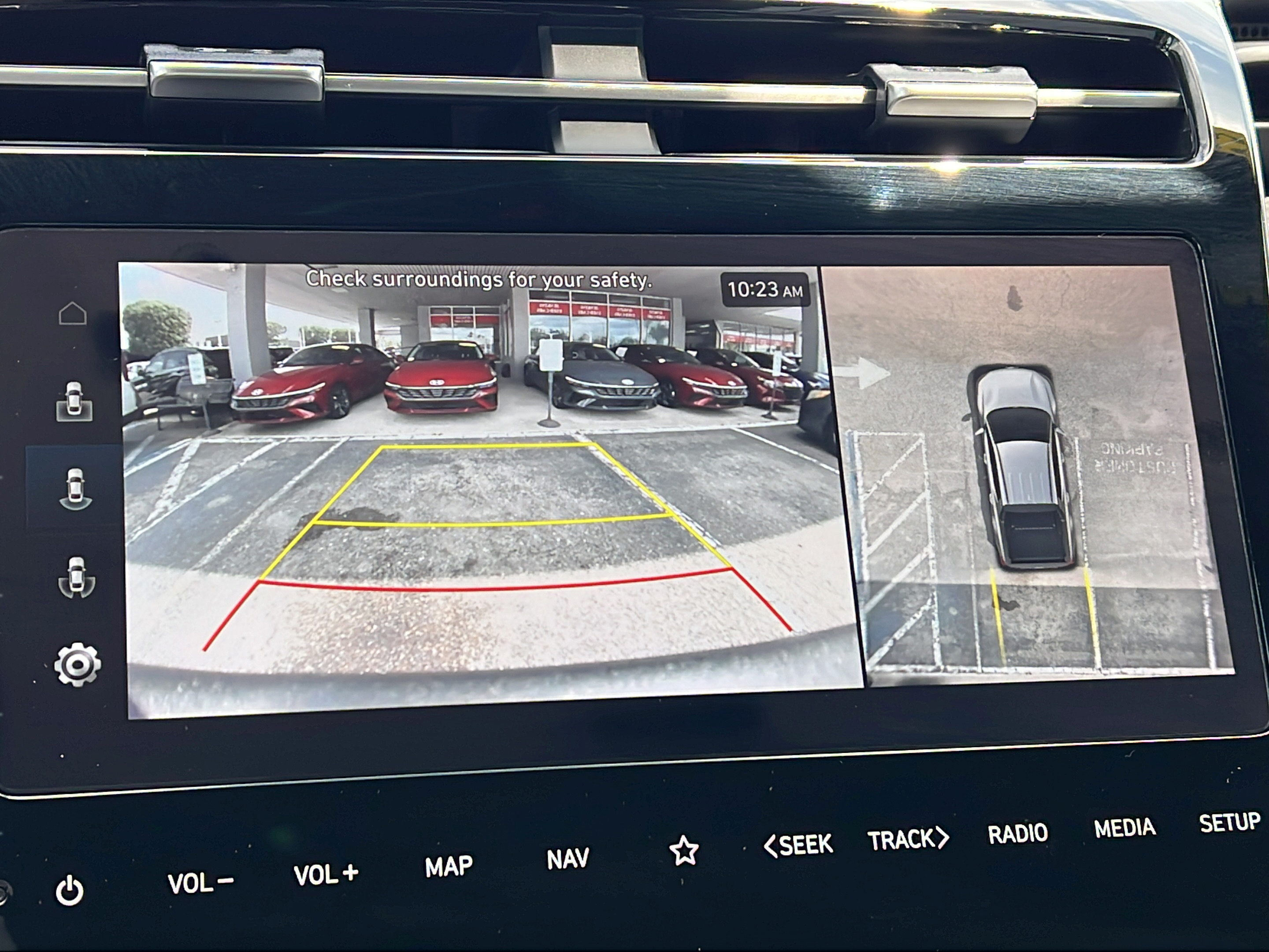 Certified 2023 Hyundai Santa Cruz Limited AWD/4WD image 17