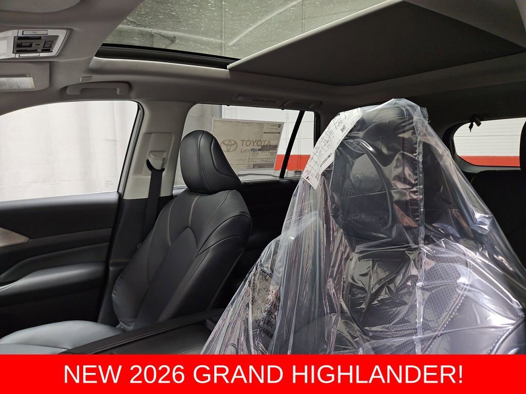 New 2026 Toyota Grand Highlander Platinum image 11