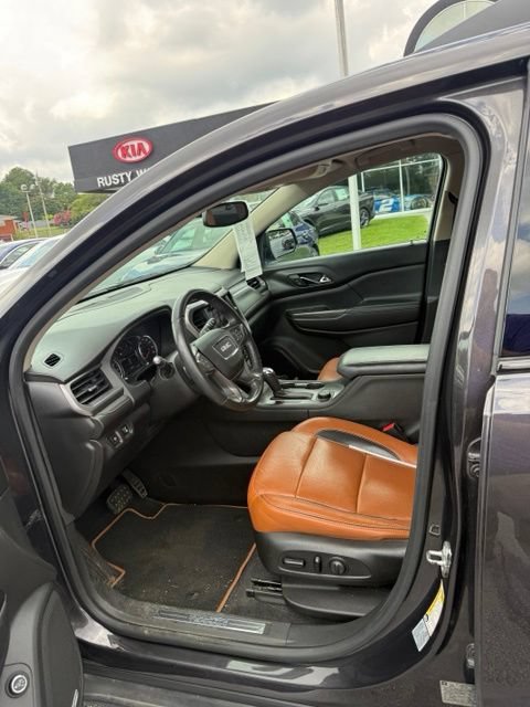 Used 2017 GMC Acadia SLT AWD/4WD image 9