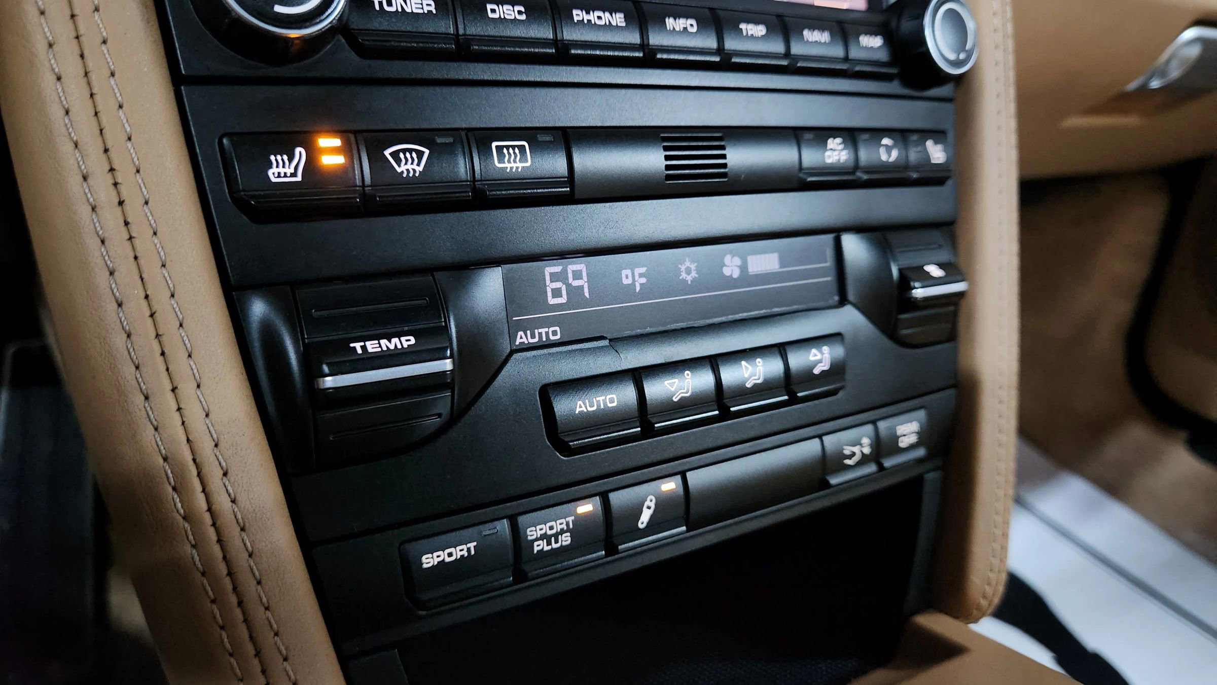 Used 2009 Porsche 911 Carrera S image 35