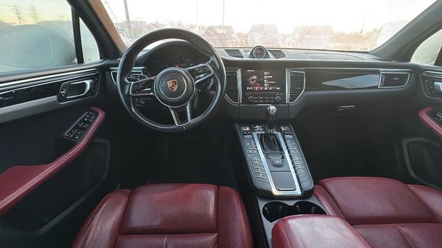 Used 2018 Porsche Macan GTS image 7