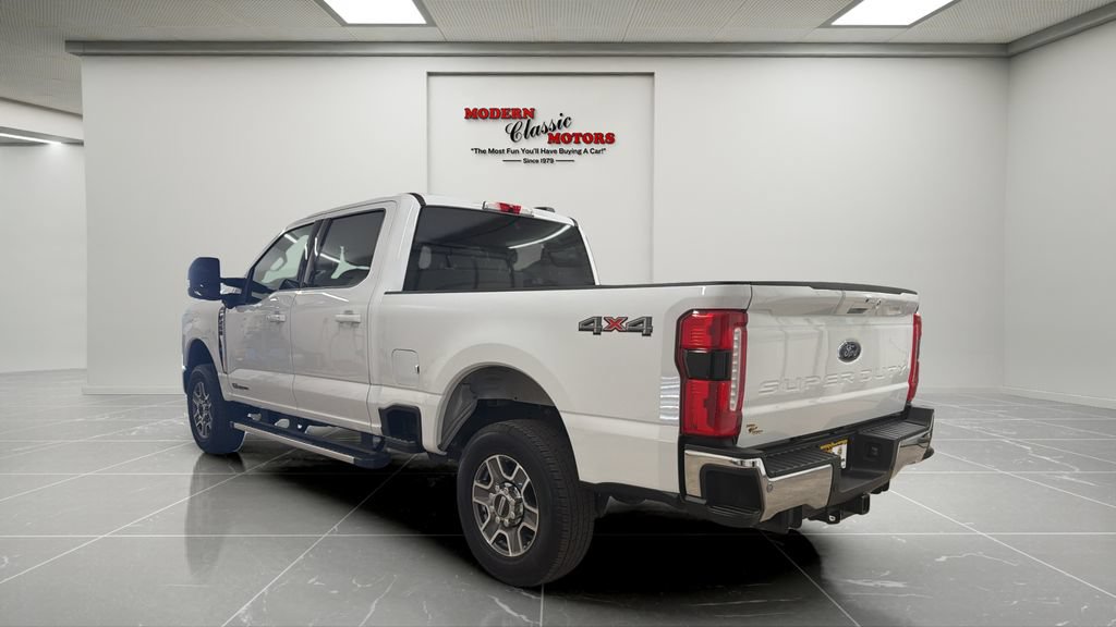 Used 2026 Ford F250 Lariat AWD/4WD image 3