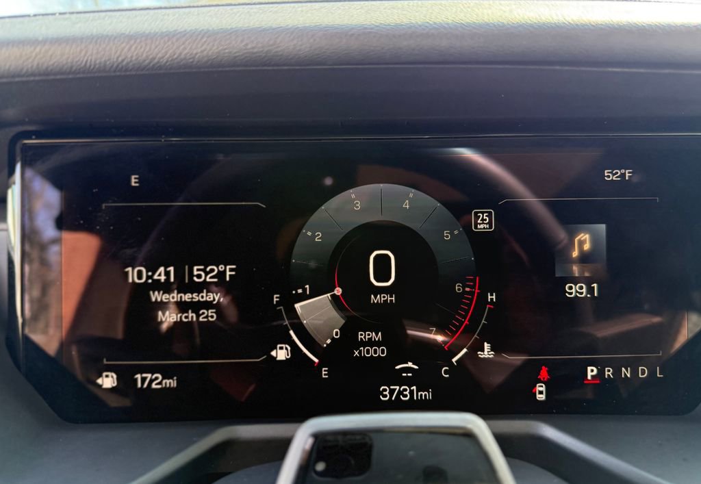 Used 2025 GMC Acadia Denali w/ Super Cruise Package image 15