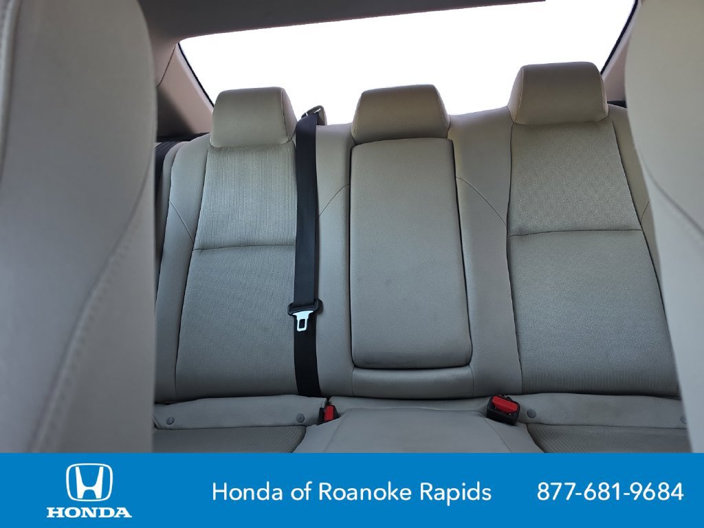 Used 2018 Honda Accord LX image 18