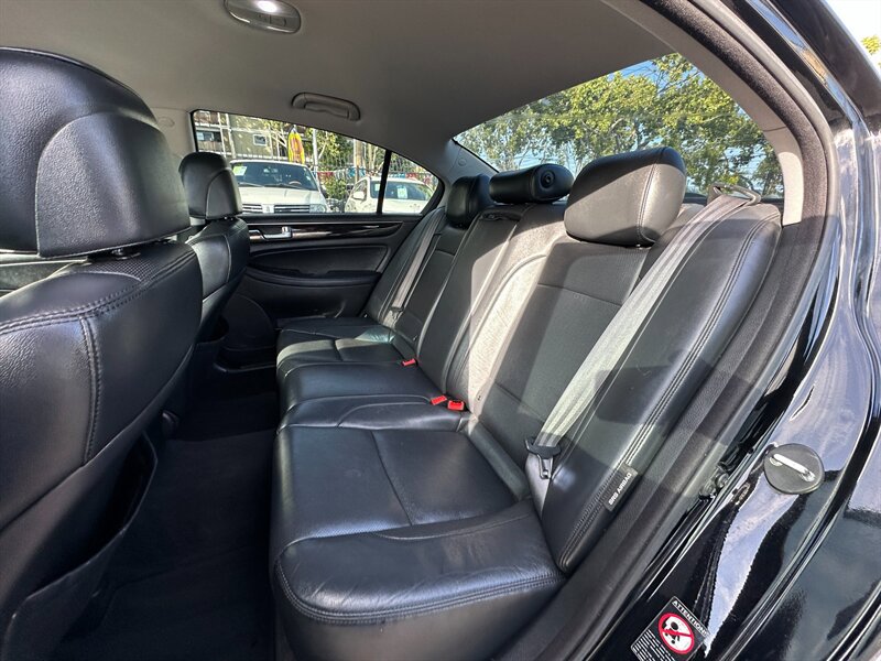 Used 2012 Hyundai Genesis 3.8 RWD image 20