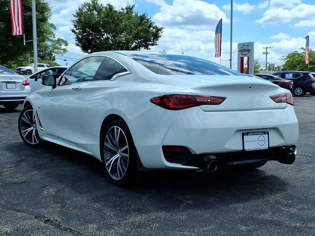 Used 2017 INFINITI Q60 3.0t AWD/4WD image 5