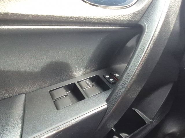 Used 2018 Toyota Corolla SE image 29