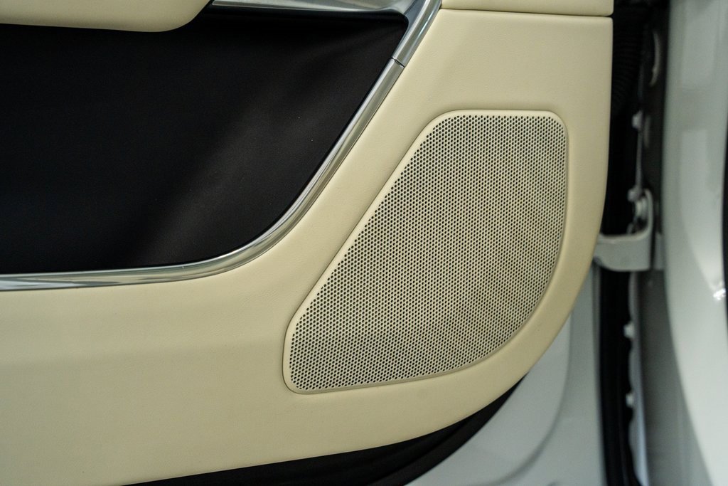 Used 2024 Land Rover Range Rover SE image 31