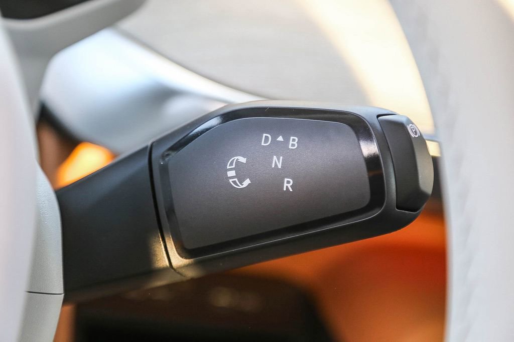 New 2025 Volkswagen ID. Buzz Pro S Plus image 29