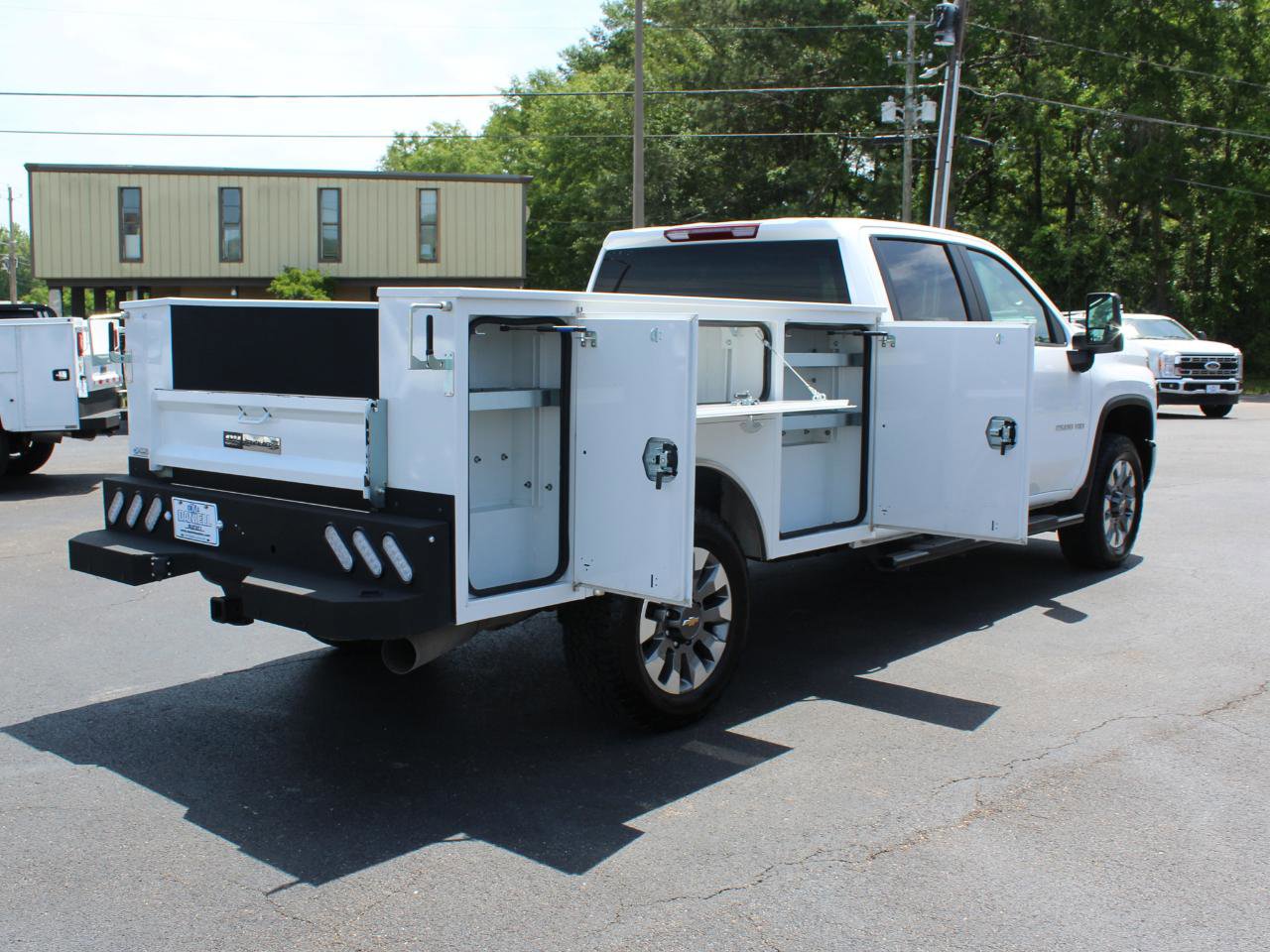 Used 2025 Chevrolet Silverado 2500 Custom w/ Custom Value Package AWD/4WD image 16