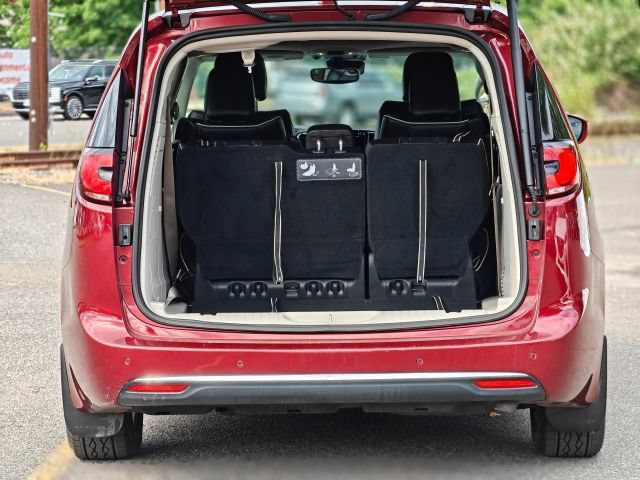 Used 2021 Chrysler Pacifica Limited FWD image 64