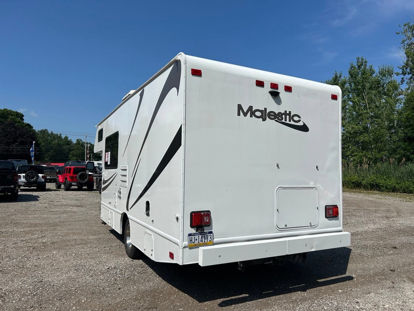 Used 2017 Ford E-350 and Econoline 350 Super Duty w/ Motorhome Prep Package RWD image 4