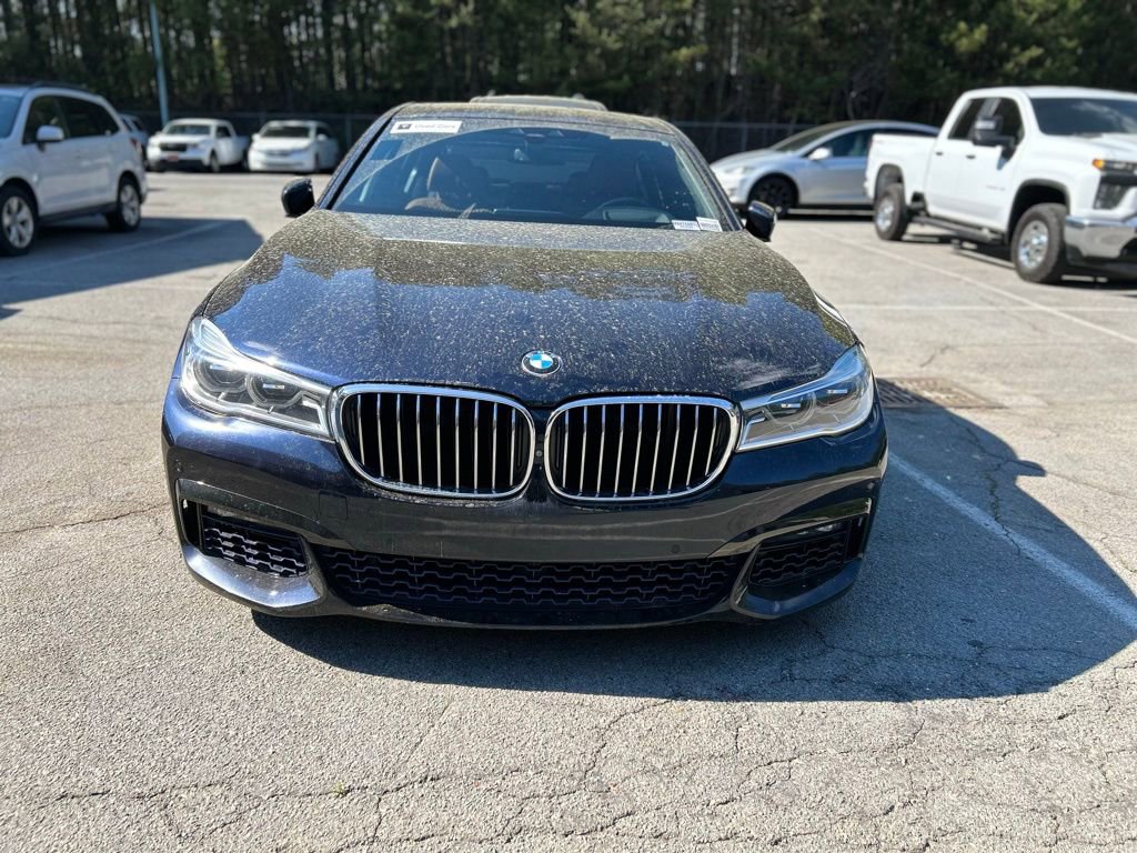 Used 2016 BMW 750i RWD image 2