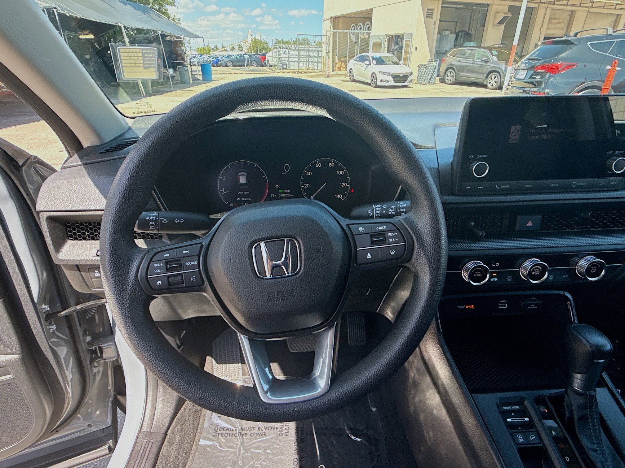 Used 2025 Honda CR-V LX image 10