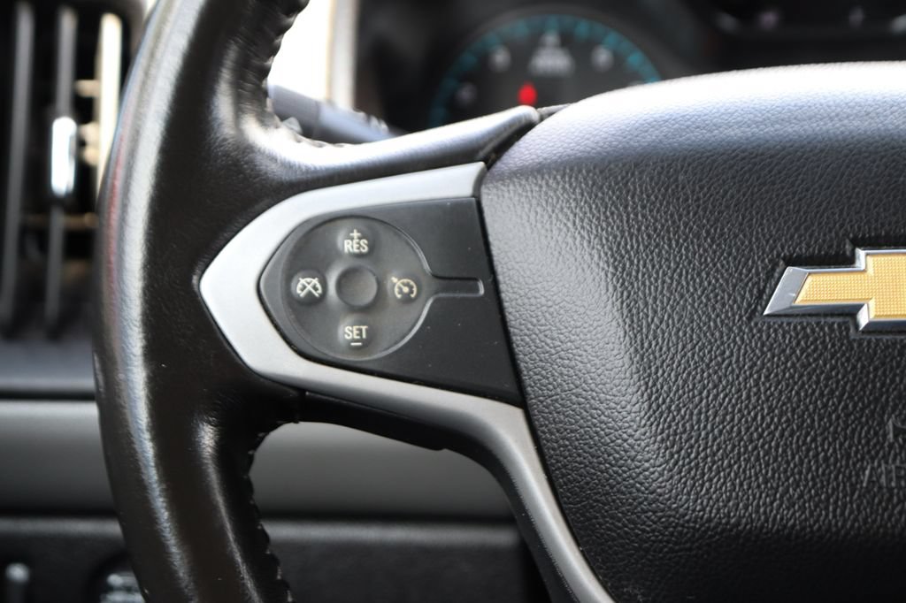 Used 2015 Chevrolet Colorado LT w/ Luxury Package RWD image 24