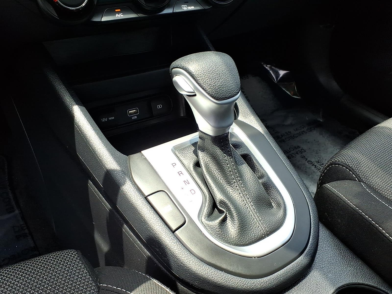 Used 2024 Kia Forte LXS FWD image 17