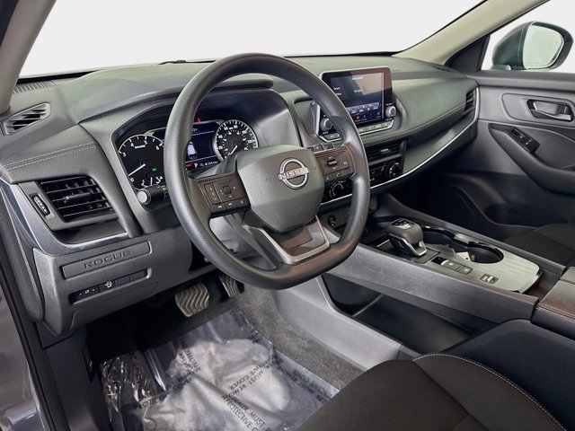 Certified 2025 Nissan Rogue S image 10
