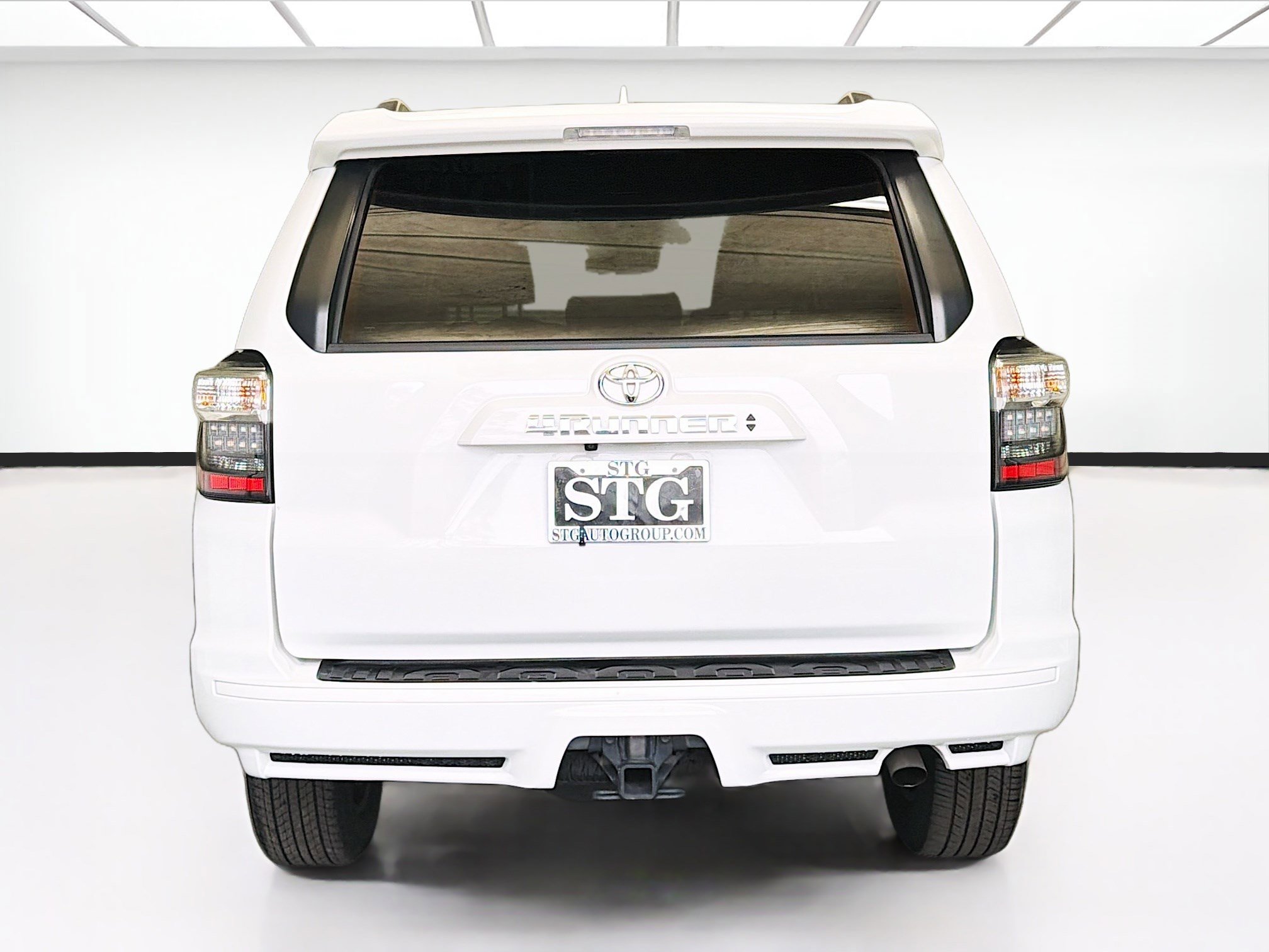 Used 2022 Toyota 4Runner TRD Sport w/ Technology Package image 5