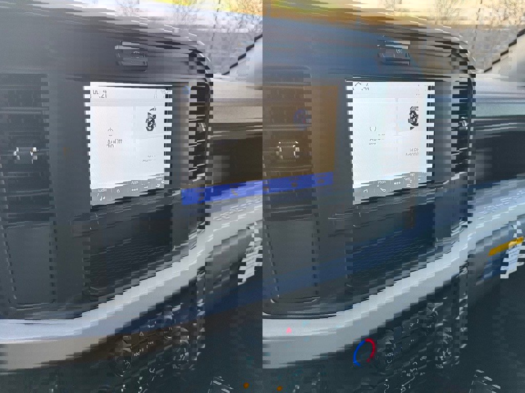 New 2026 Ford F550 4x4 Supercab Super Duty image 24