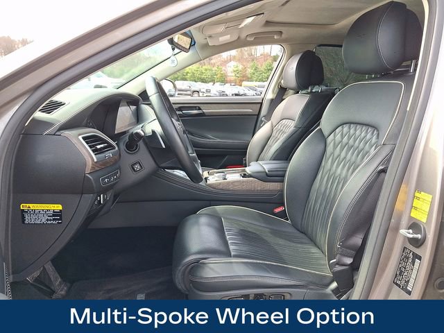 Used 2022 Genesis G90 5.0 Ultimate image 2