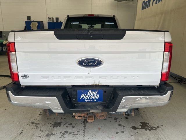 Used 2017 Ford F250 XL w/ Power Equipment Group image 5
