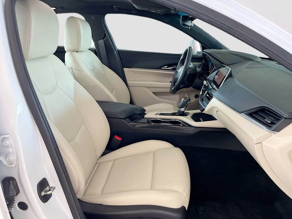 Used 2023 Cadillac CT4 Luxury w/ Sun And Sound Package image 29