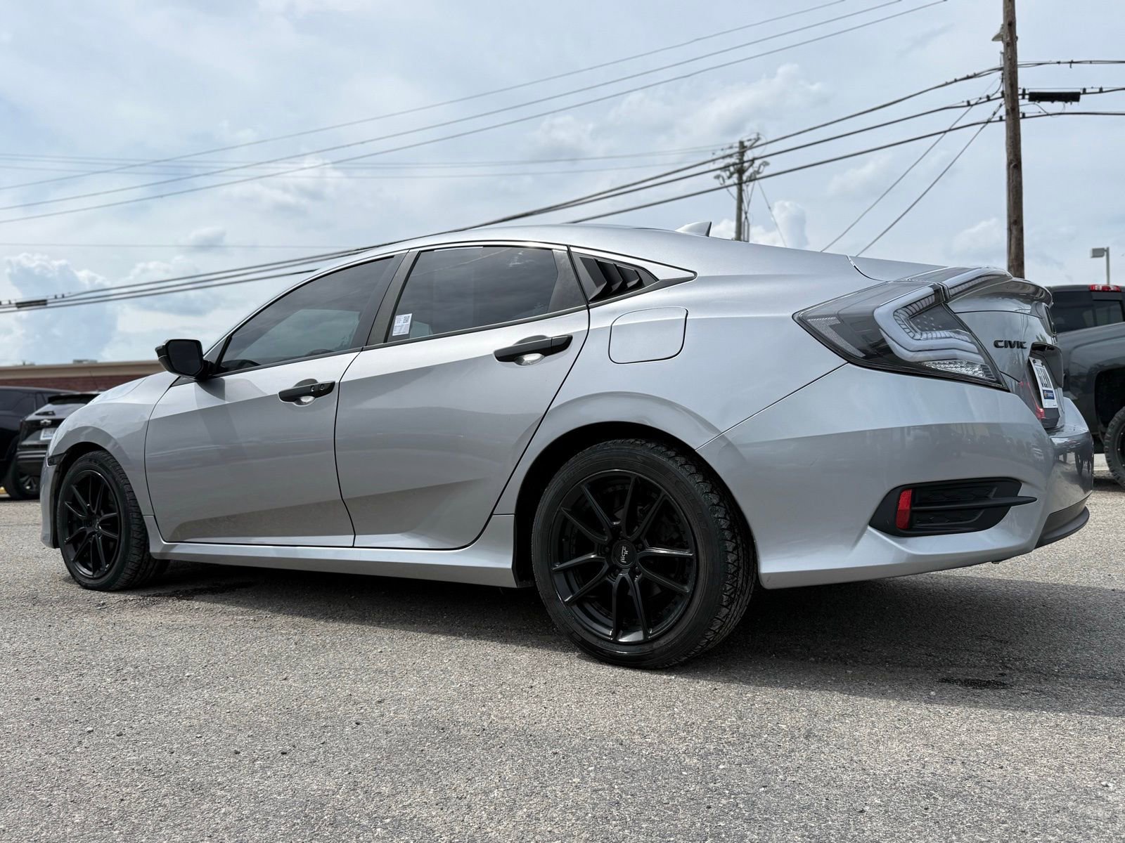 Used 2017 Honda Civic EX image 6