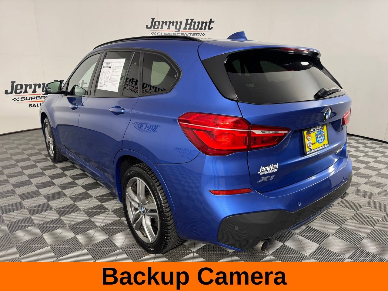 Used 2019 BMW X1 xDrive28i w/ M Sport Package image 9