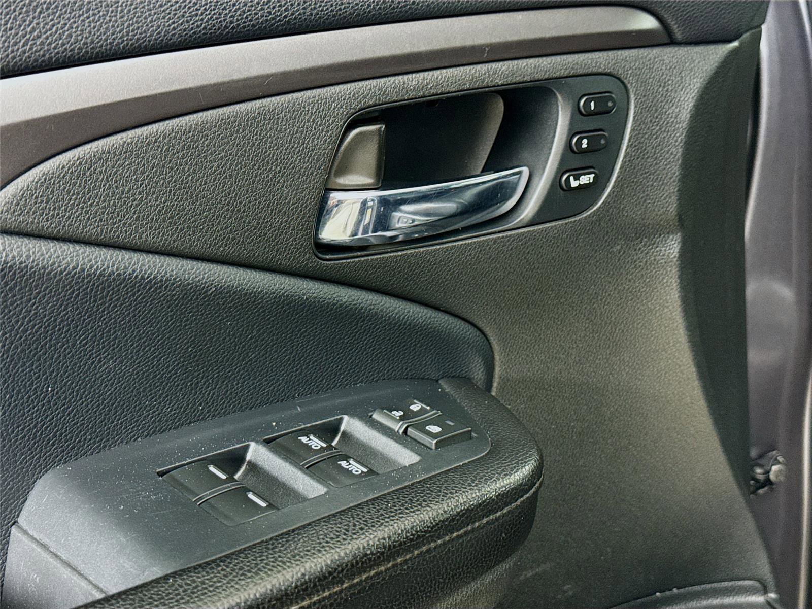 Used 2020 Honda Pilot EX-L image 17