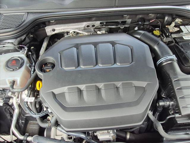 Used 2022 Volkswagen GTI SE FWD image 24
