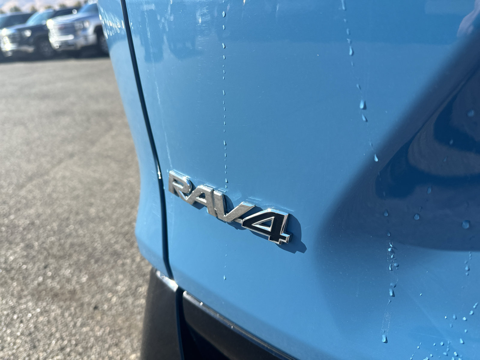 Used 2022 Toyota RAV4 XSE AWD/4WD image 9