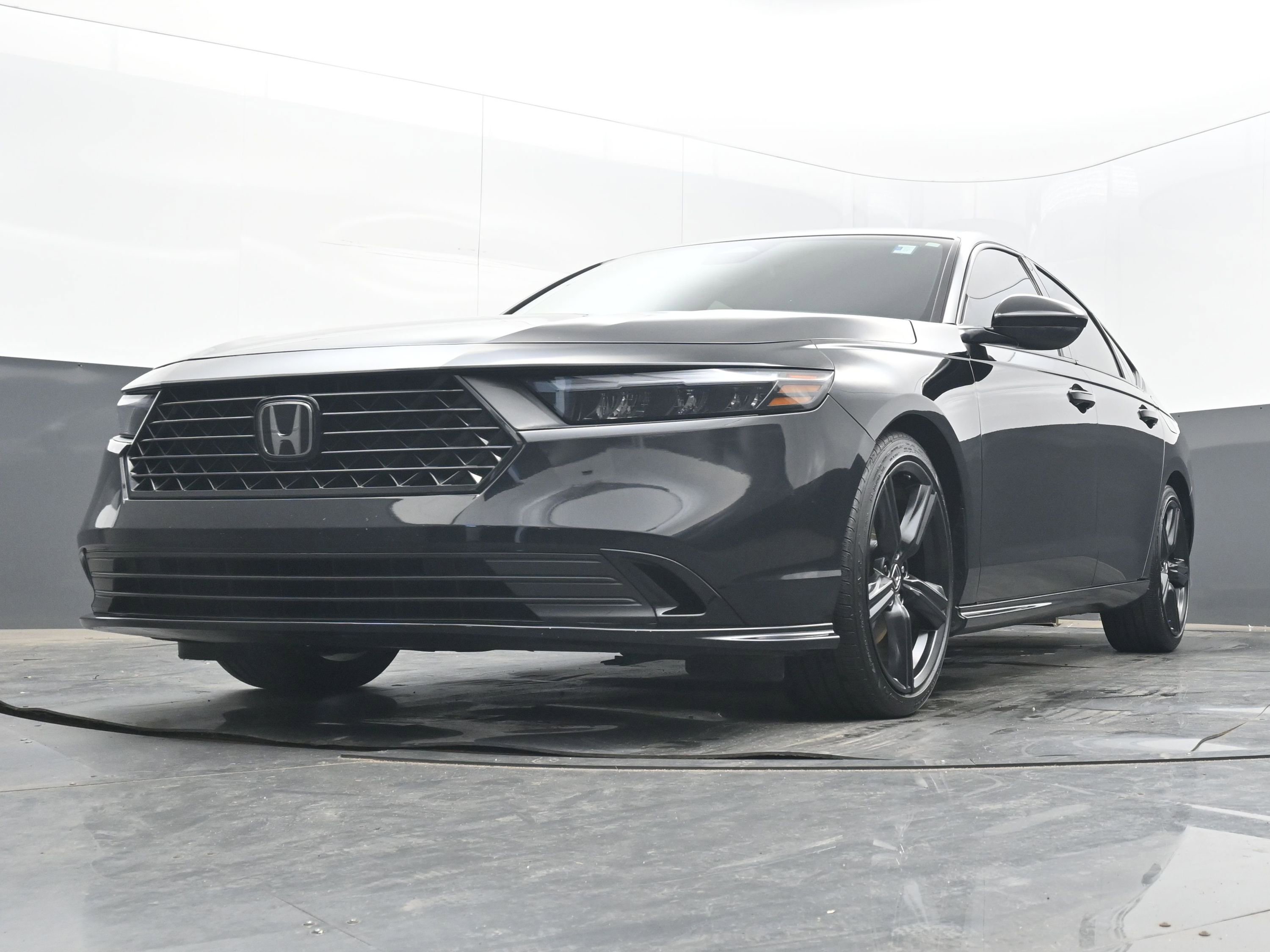 Used 2023 Honda Accord Sport image 24